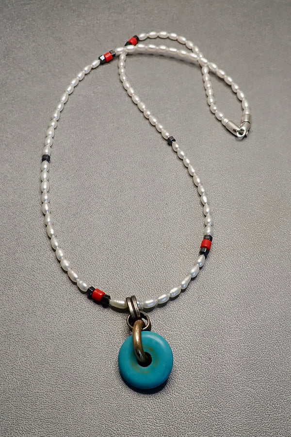 TURQUOISE PEARLS NECKLACE