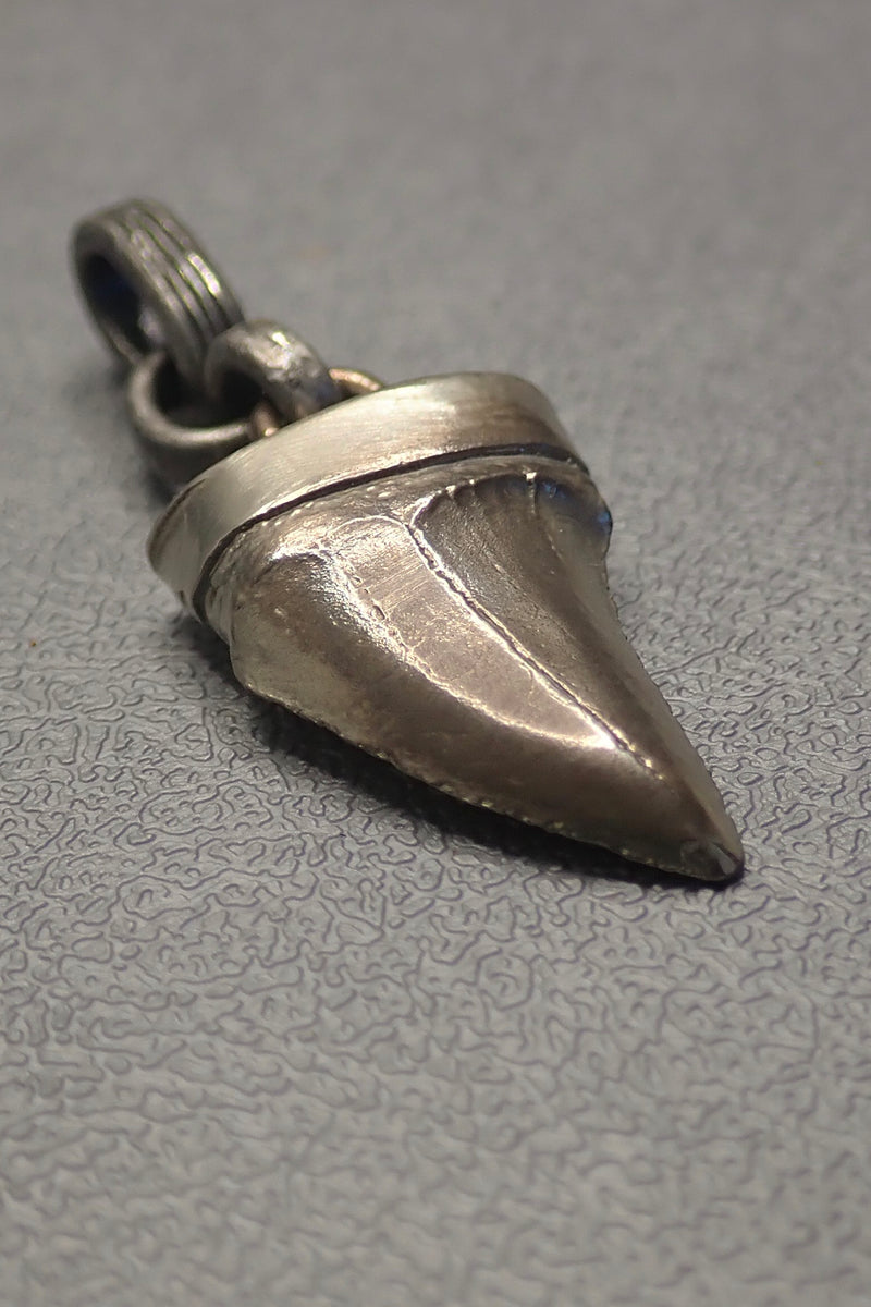 SHARK TOOTH PENDANT