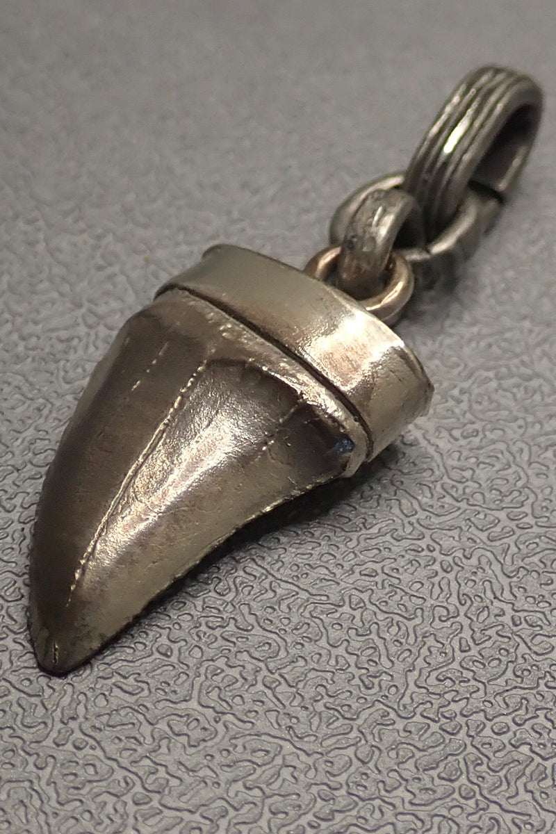 SHARK TOOTH PENDANT