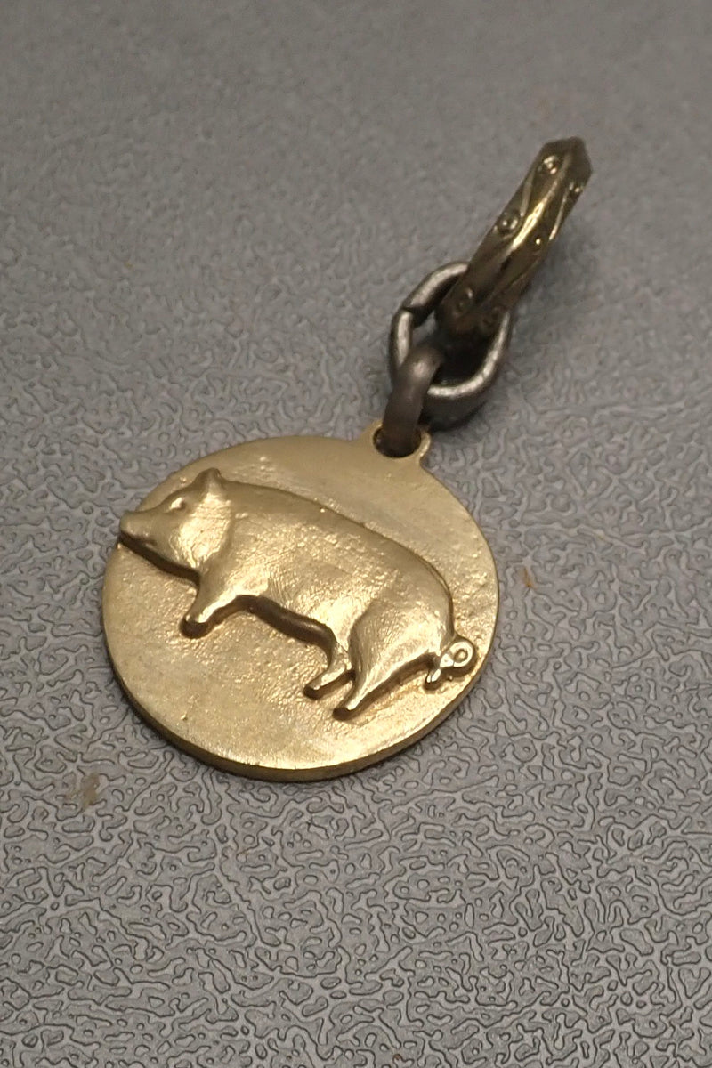 PIGGIE PENDANT