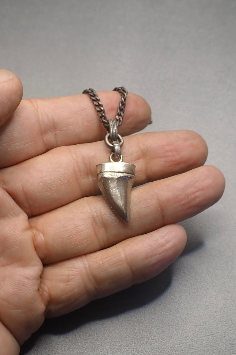 SHARK TOOTH PENDANT