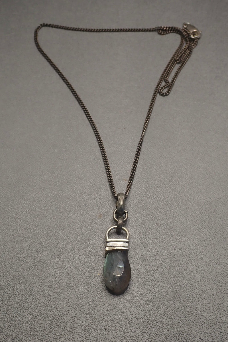 LABRADORITE NECKLACE