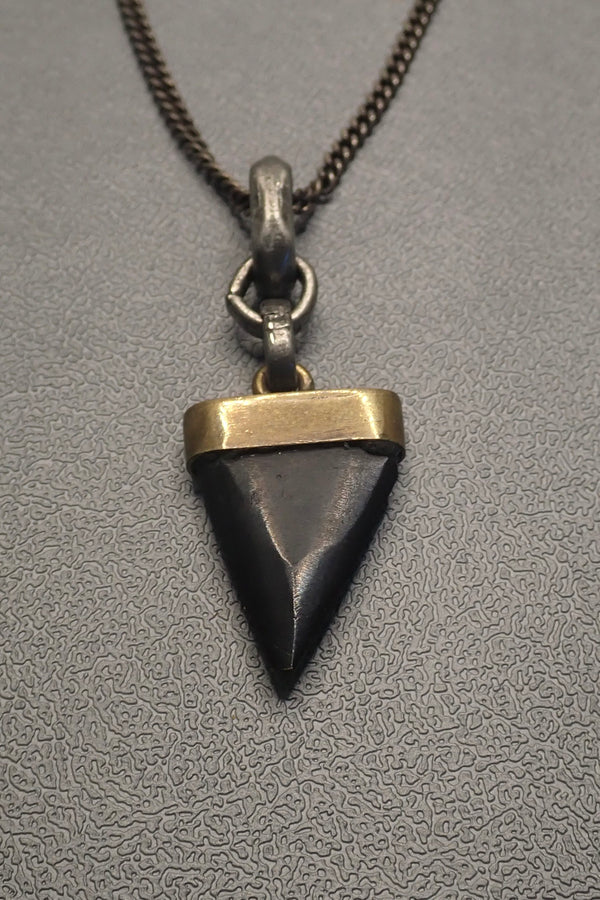 BLACK HORN THOOT NECKLACE
