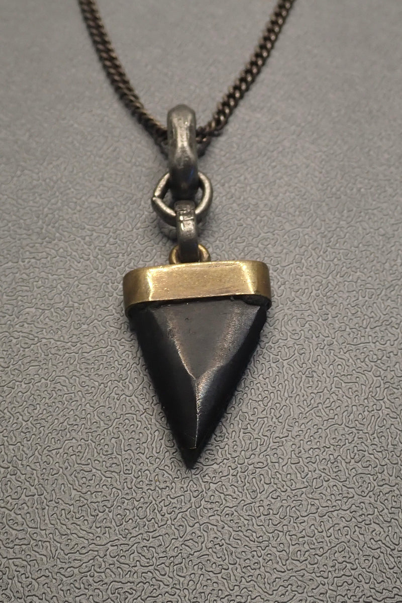 BLACK HORN THOOT NECKLACE