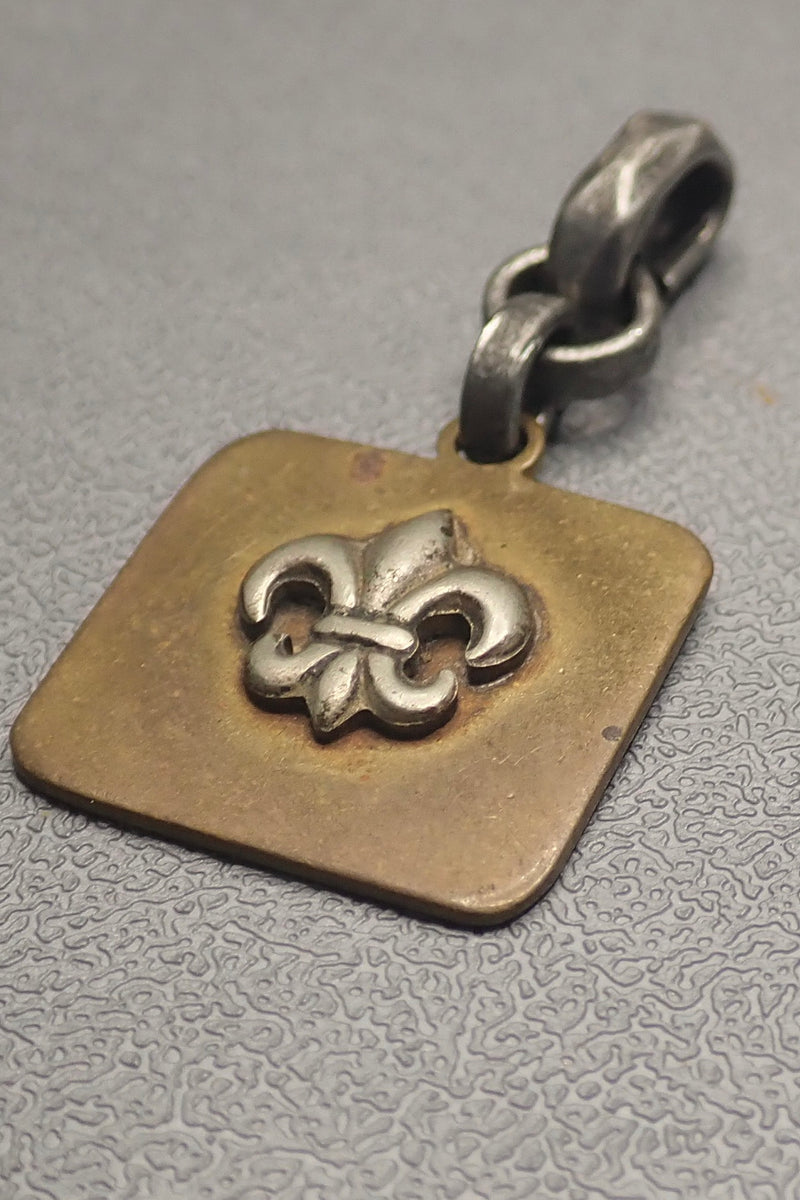 SQUARE FLEUR DE LIS PENDANT