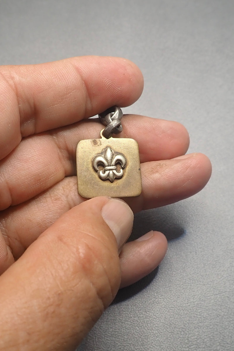 SQUARE FLEUR DE LIS PENDANT