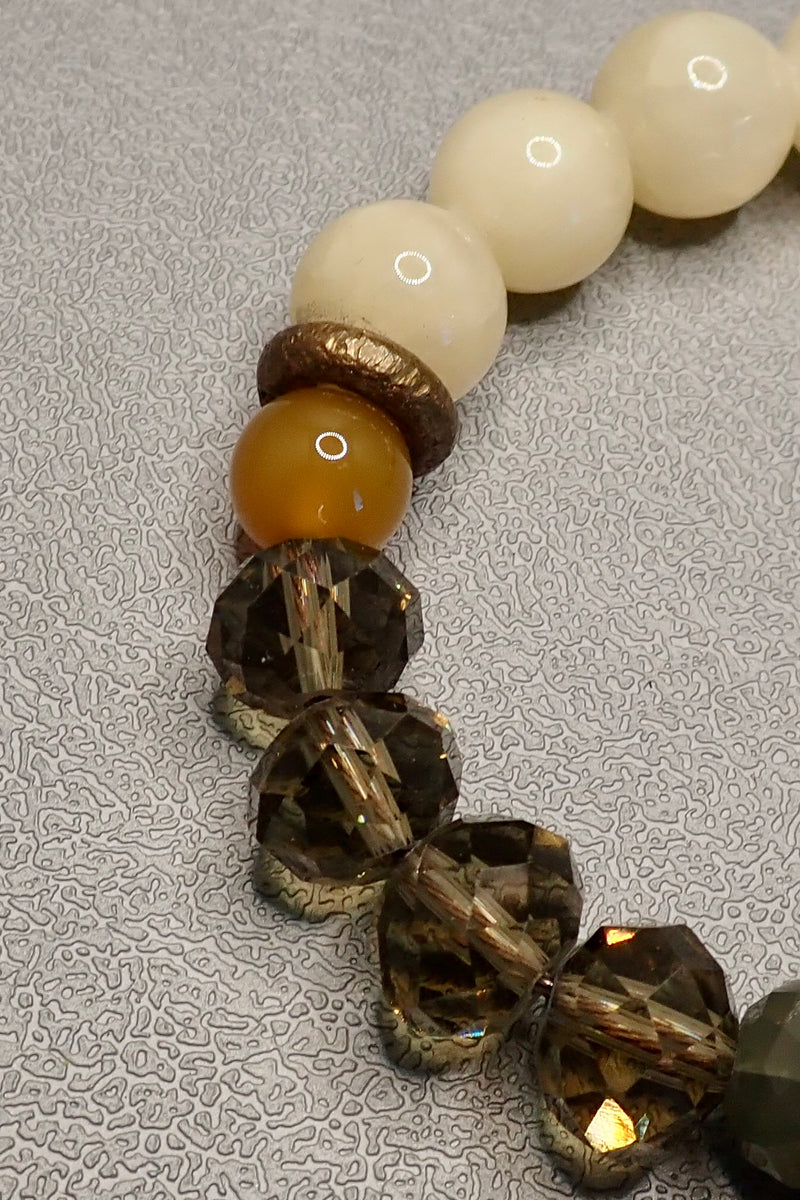 CREAM AGATES & CRYSTALS BRACELET