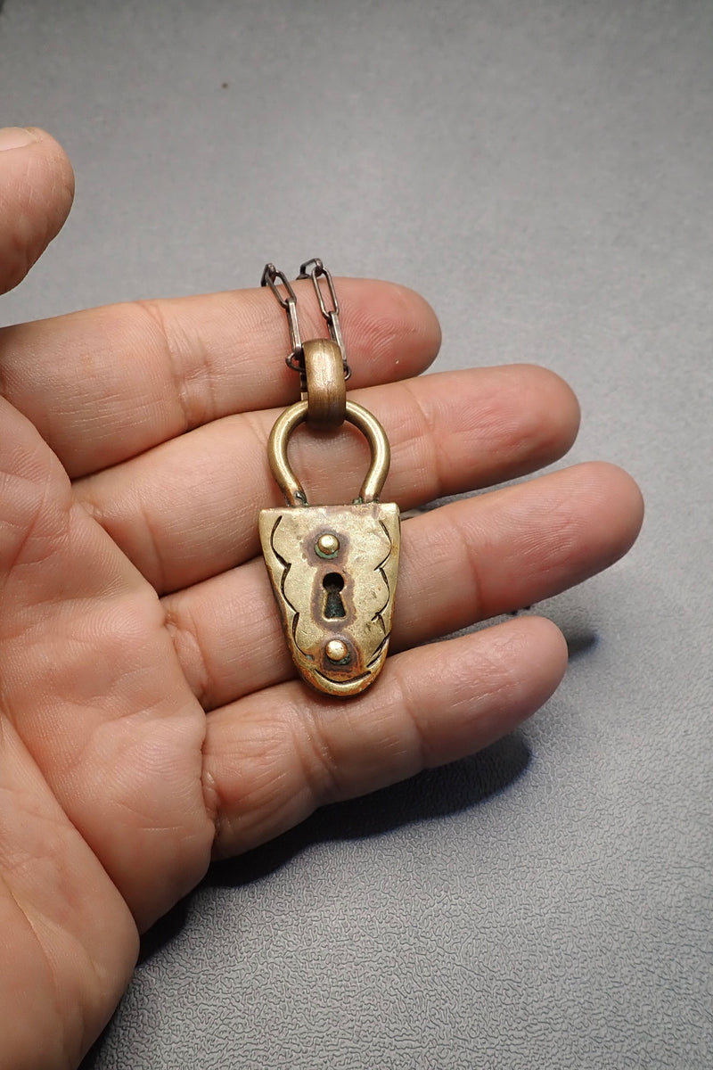 PADLOOK PENDANT  II