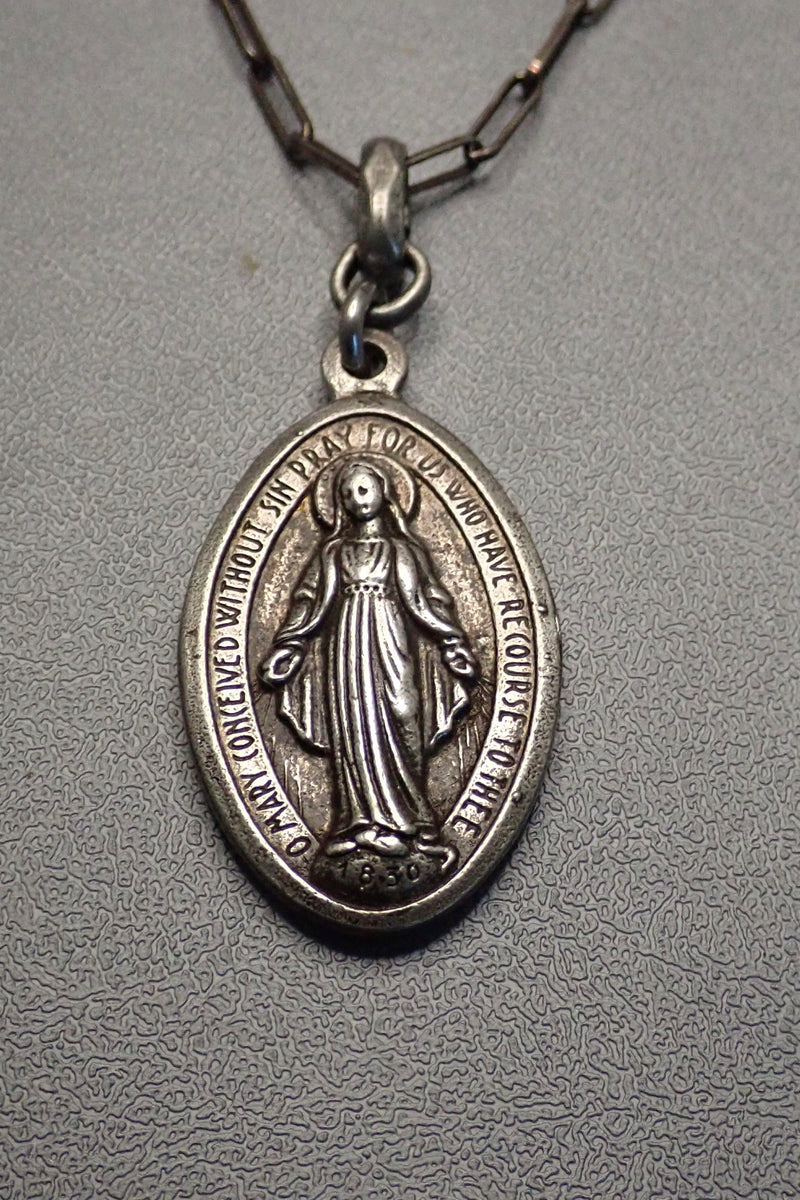 VIRGEN MARY PENDANT