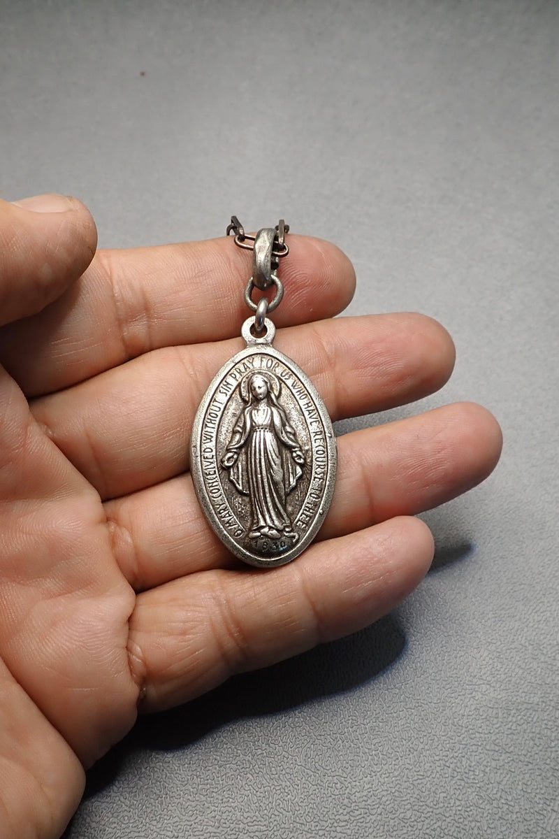 VIRGEN MARY PENDANT