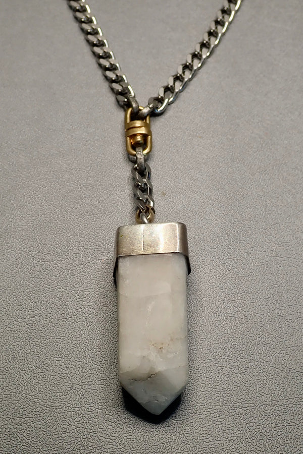 WHITE ROCK CRYSTAL NECKLACE