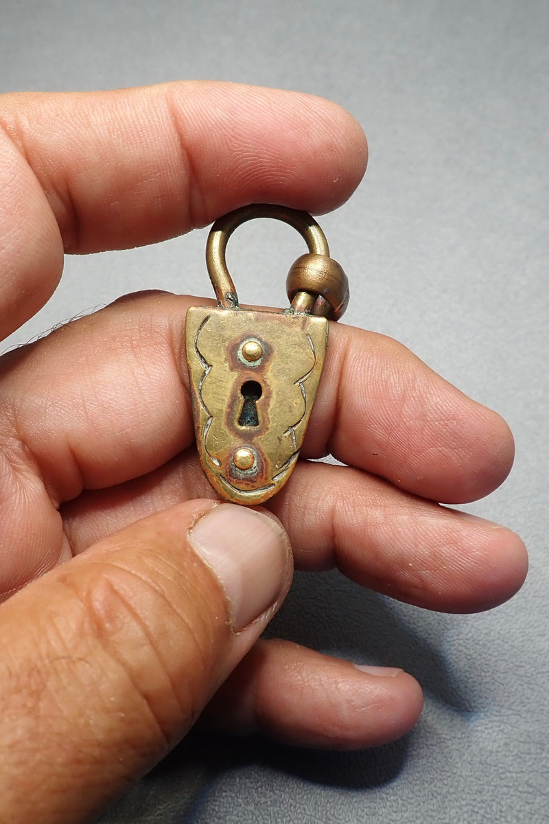 BIG PADLOCK