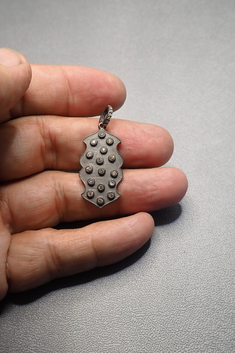 DIAMOND AVALON TA PENDANT