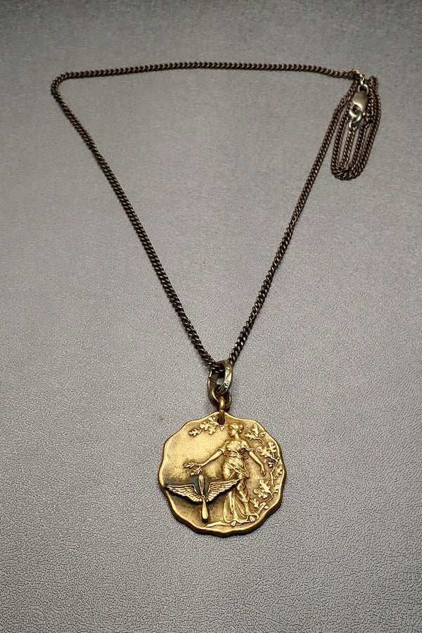 AIR FORCE MEDAL NECKLACE