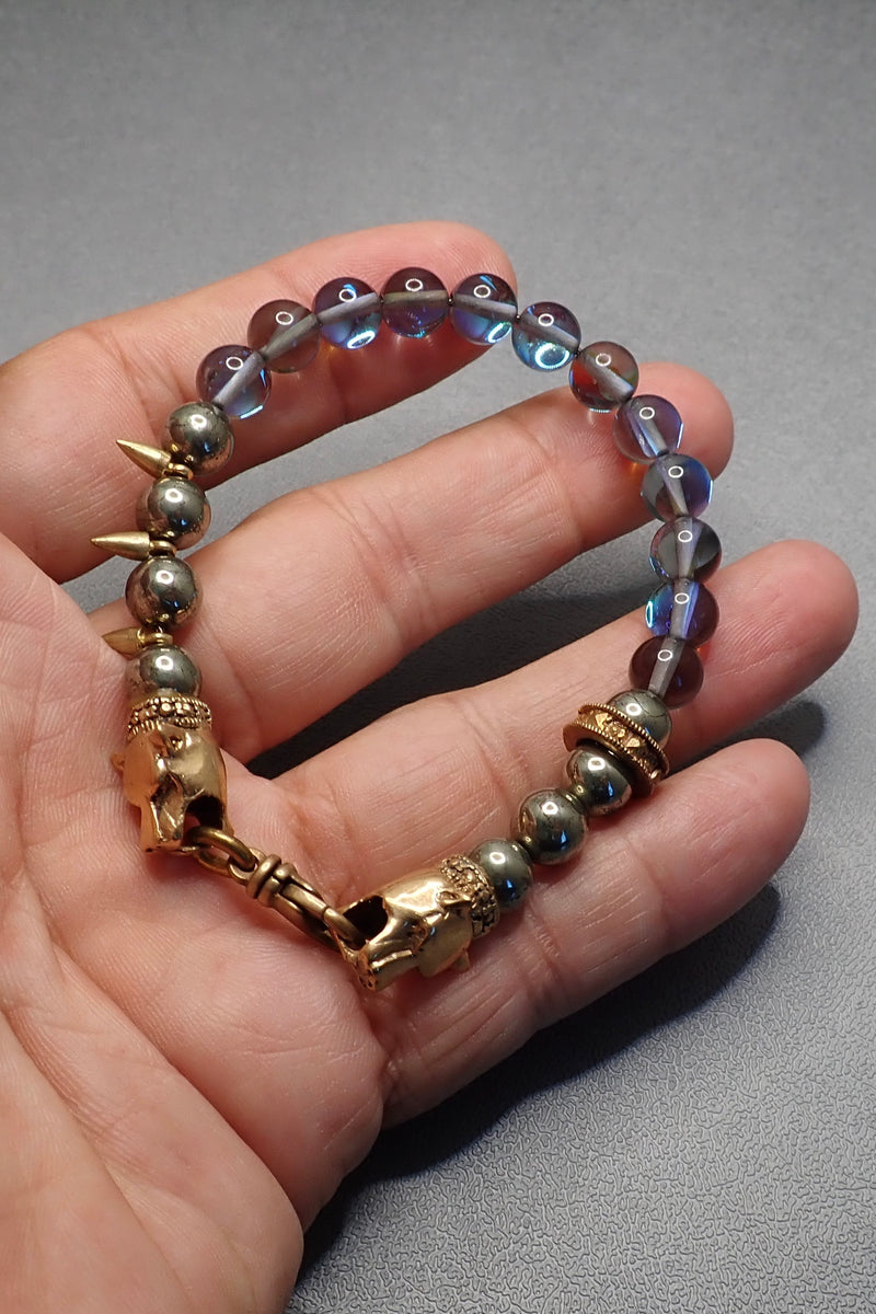 LUCITE BRACELET