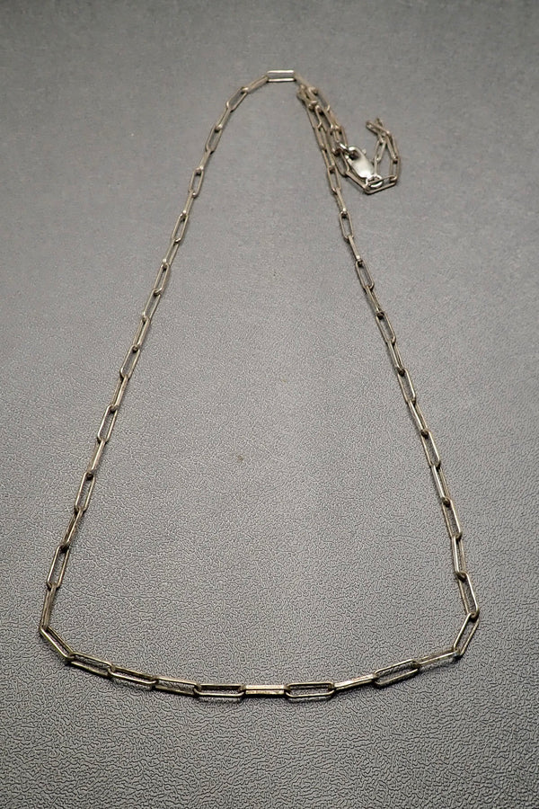 SILVER PAPER CLIP CHAIN