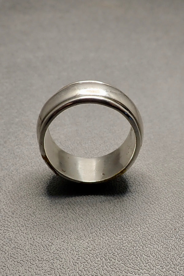 BAND RING