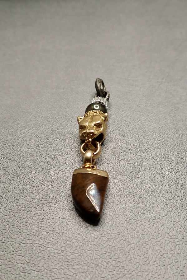 LION TOOTH PENDANT