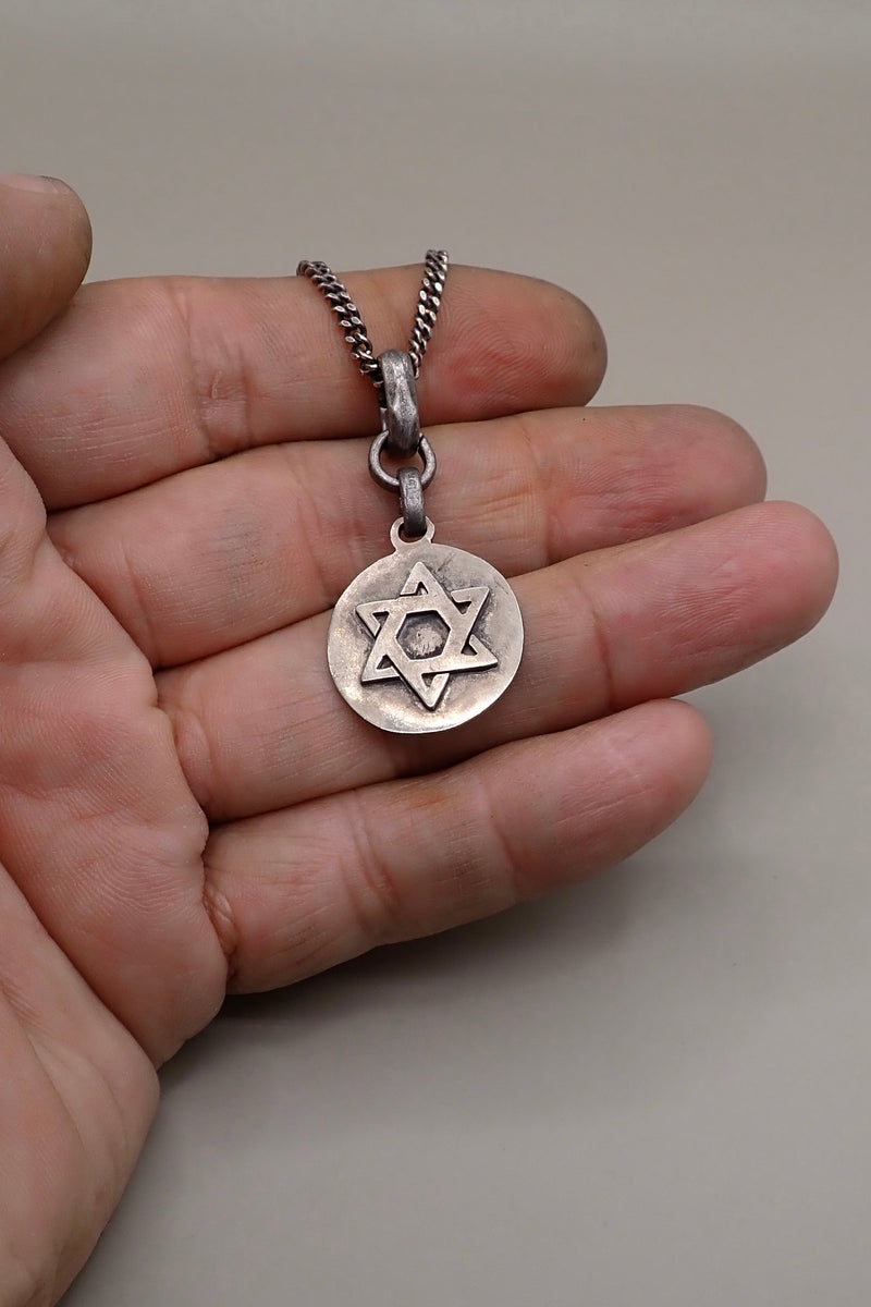 STAR OF DAVID PENDANT
