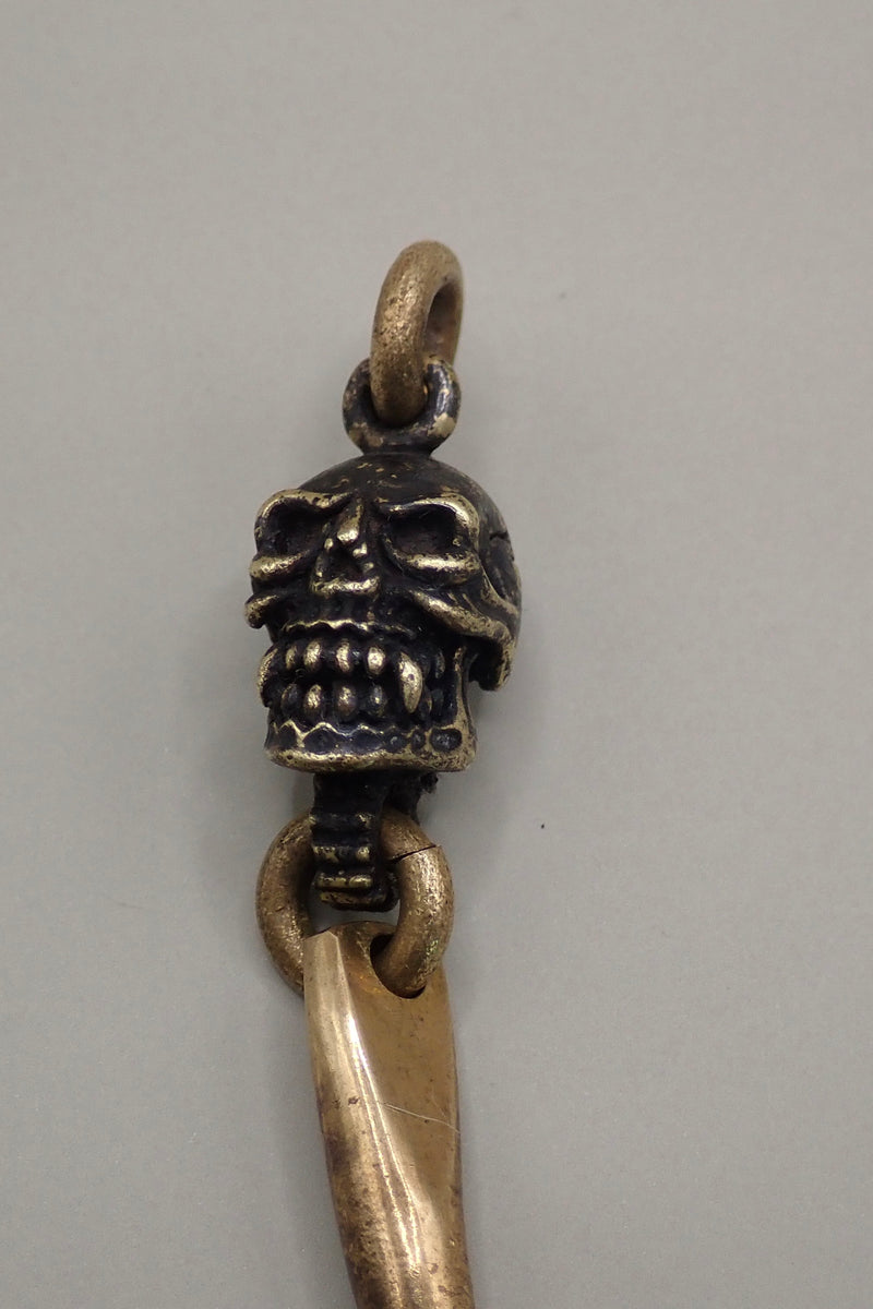 SKULL & HORN PENDANT