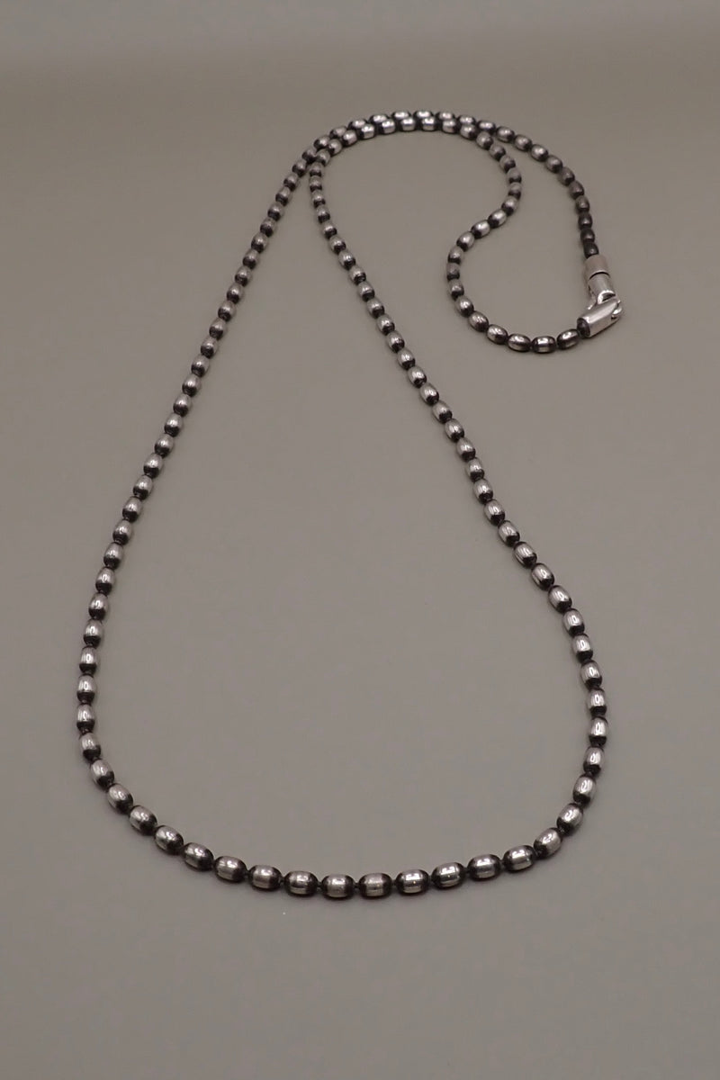OVAL LINKS NECKLACE