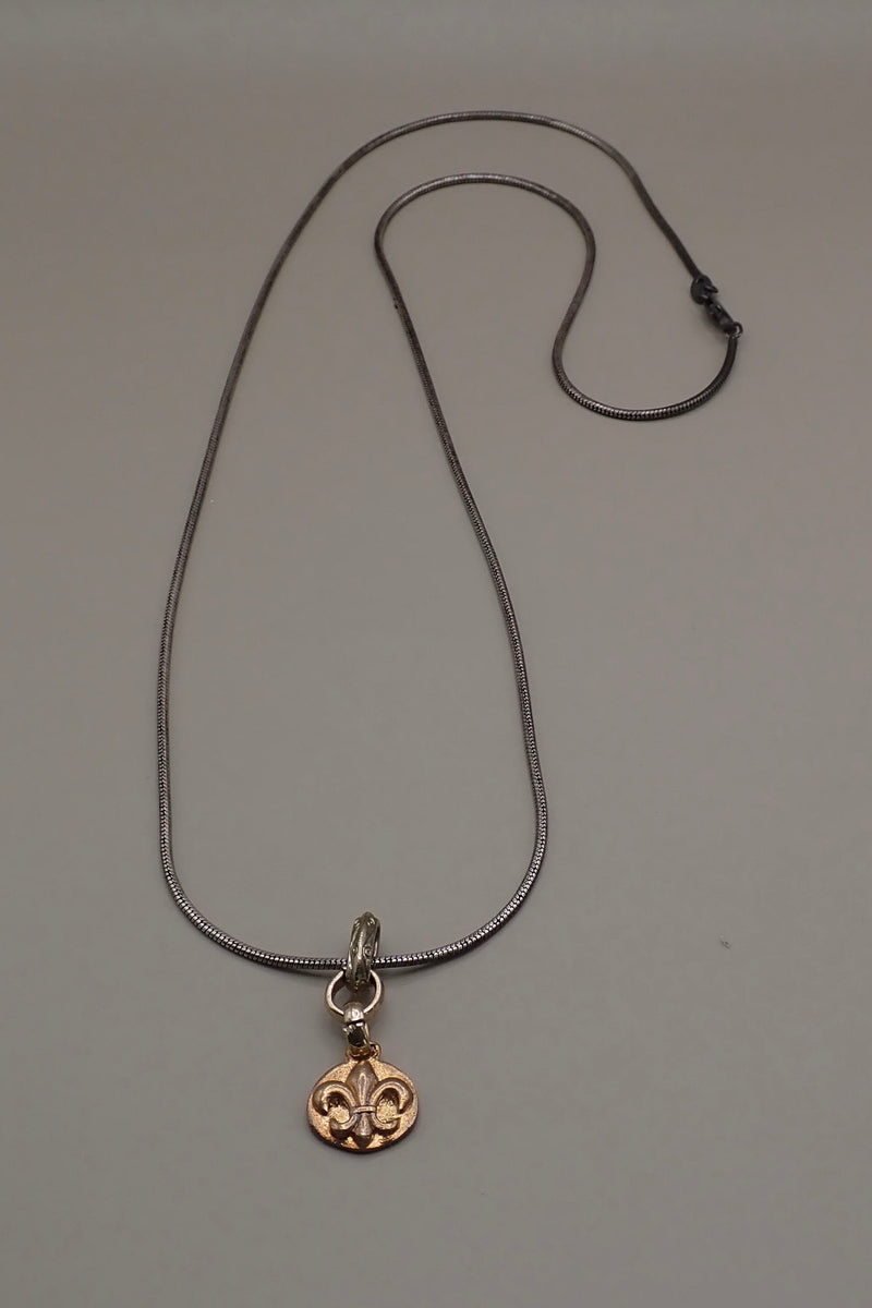FLEUR DE LIS PENDANT