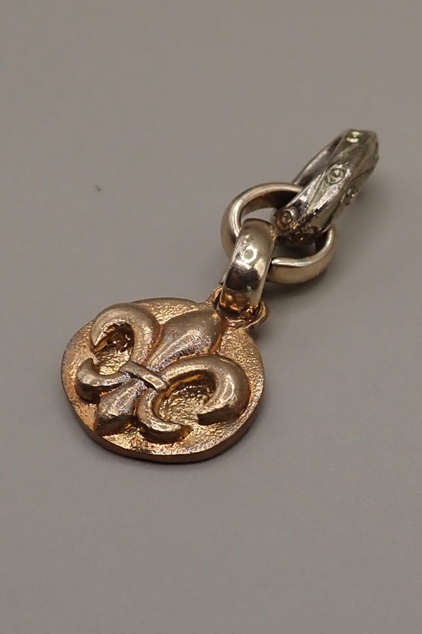 FLEUR DE LIS PENDANT