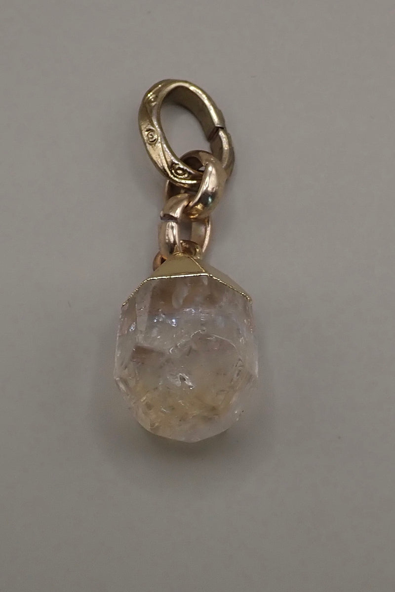 RAW CITRINE PENDANT