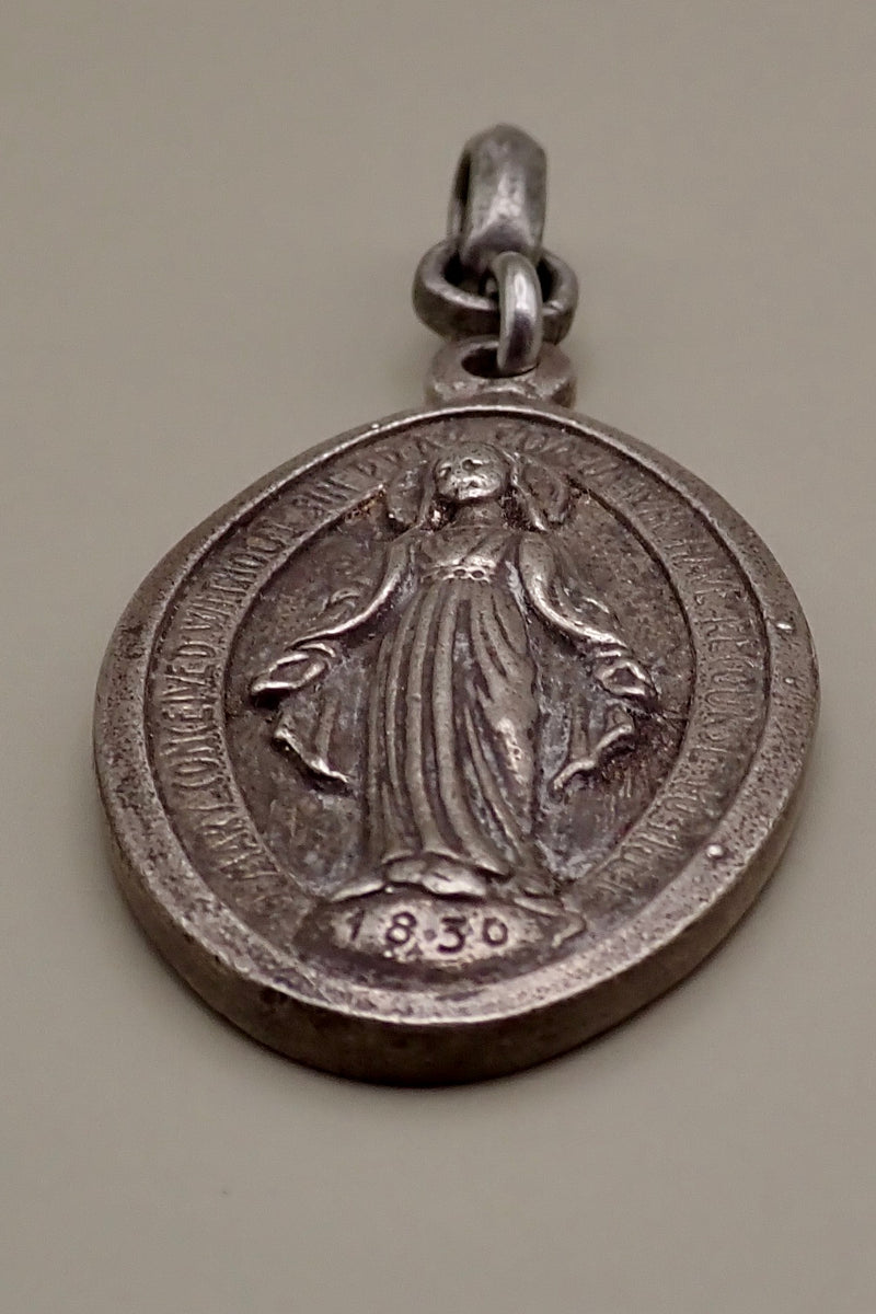 BIG VIRGEN PENDANT