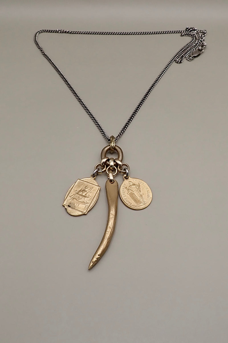 HORN & MEDALS NECKLACE