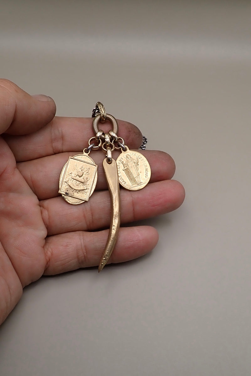 HORN & MEDALS NECKLACE