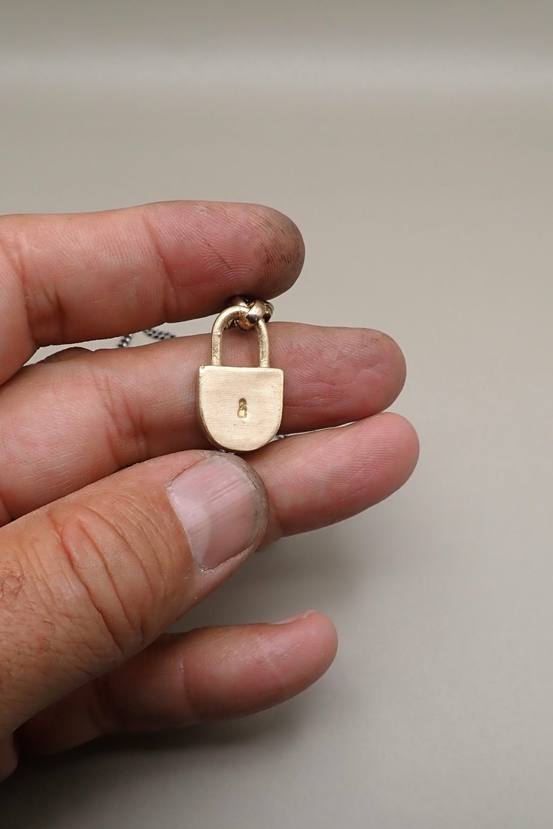 PADLOOK PENDANT