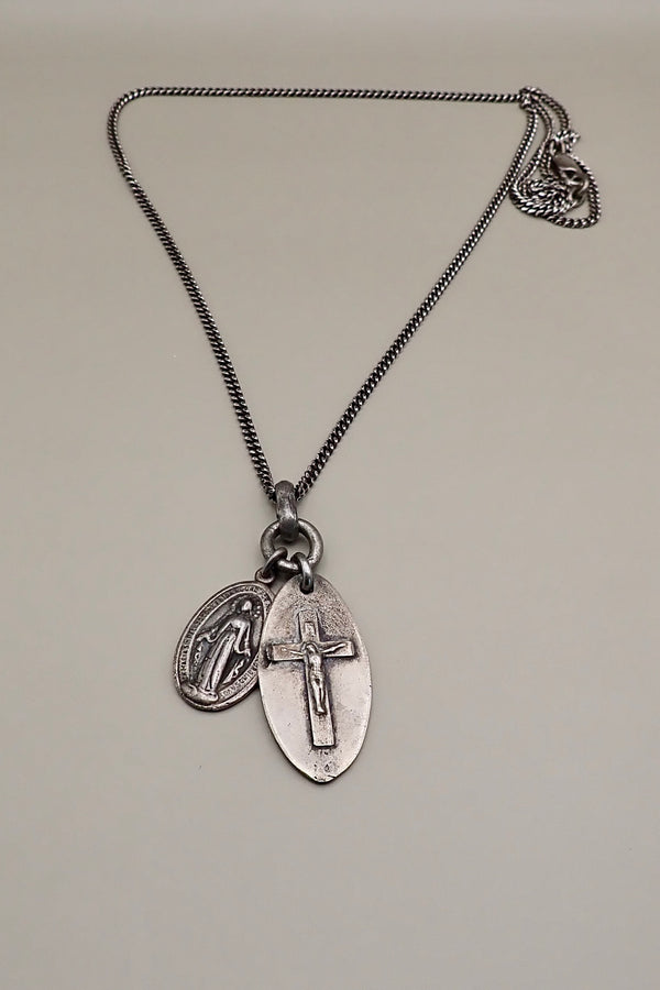 OVAL CROSS & VIRGEN MEDAL