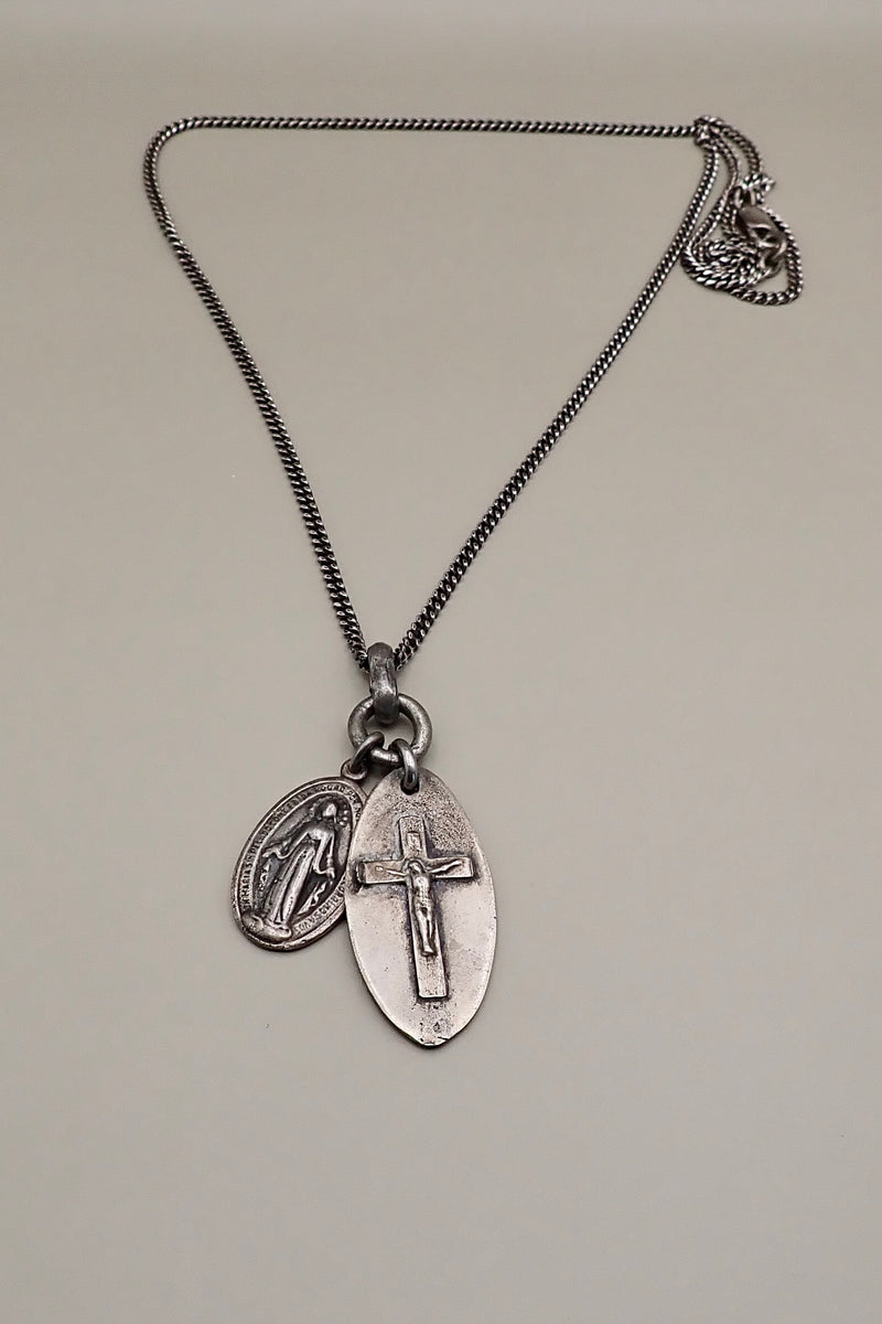 OVAL CROSS & VIRGEN MEDAL