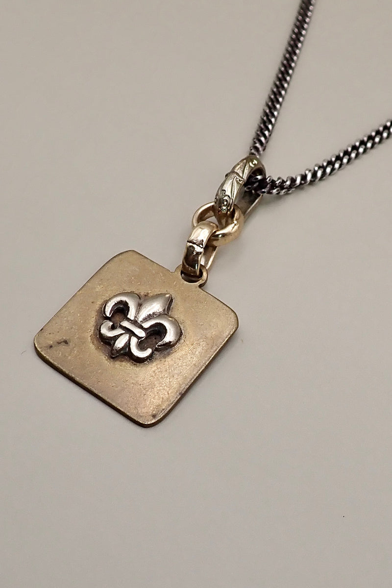 FLEUR DE LIS PENDANT