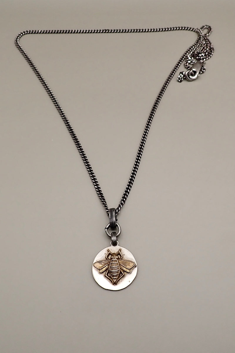 THE BEE PENDANT