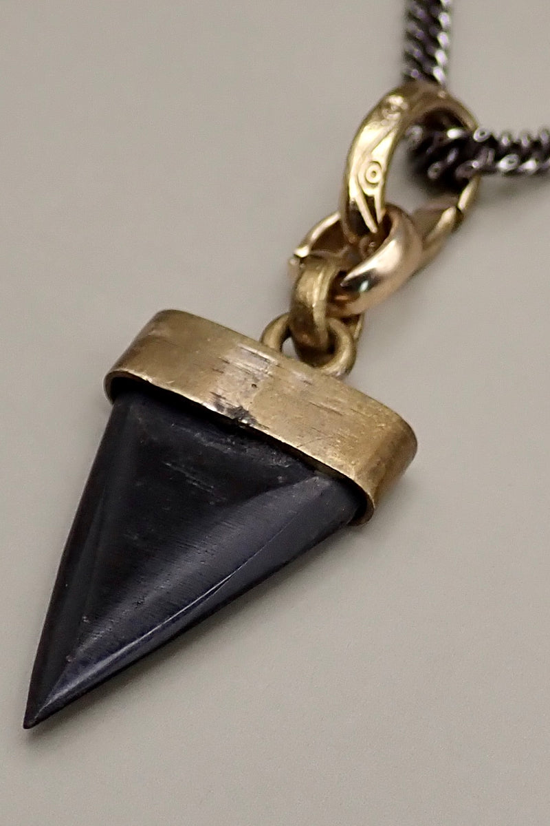 BLACK HORN THOOT NECKLACE