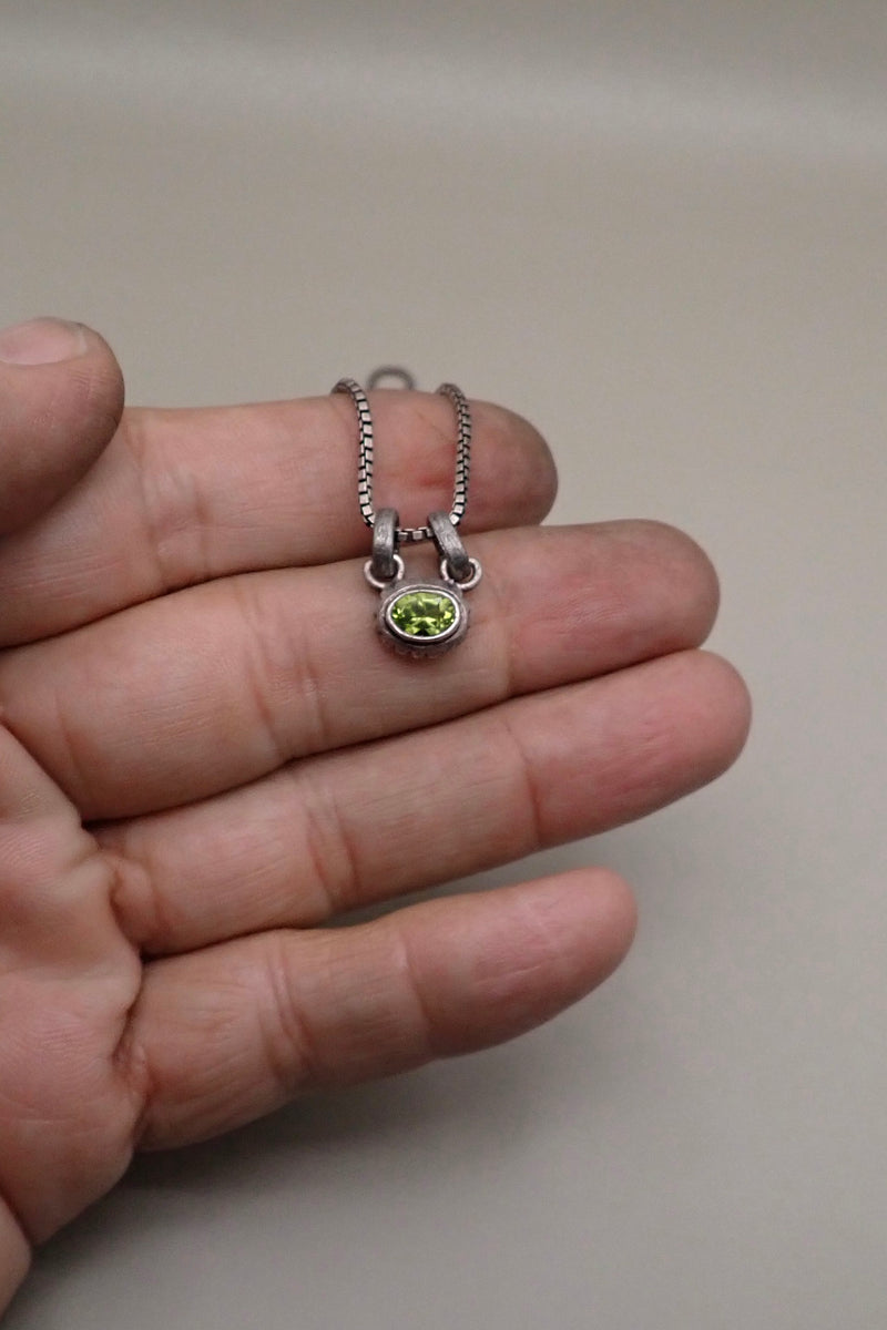 PERIDOT PENDANT