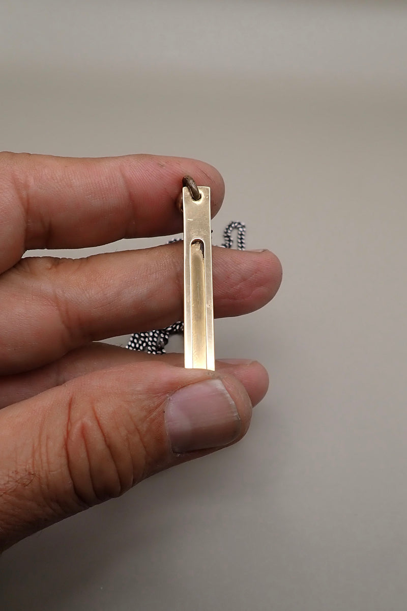 LONG TAG NECKLACE