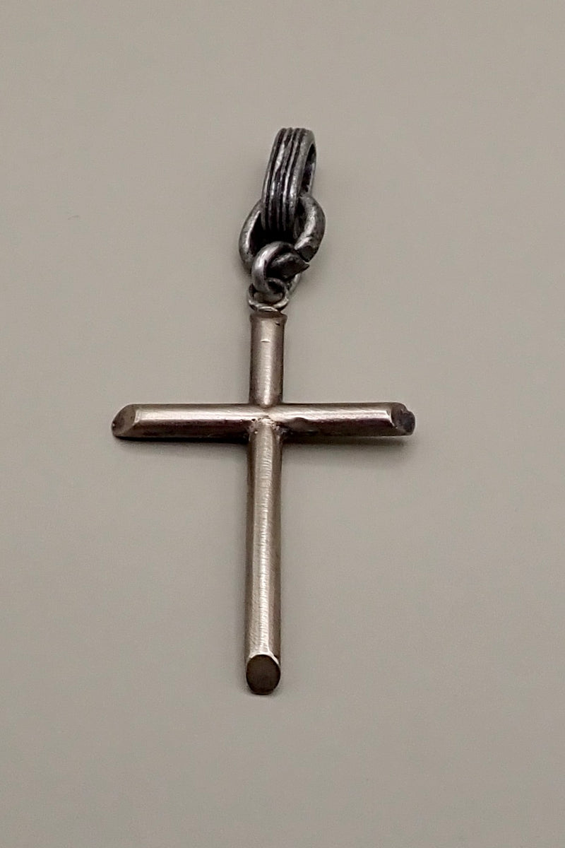 CROSS PENDANT