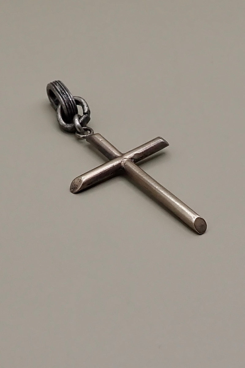 CROSS PENDANT