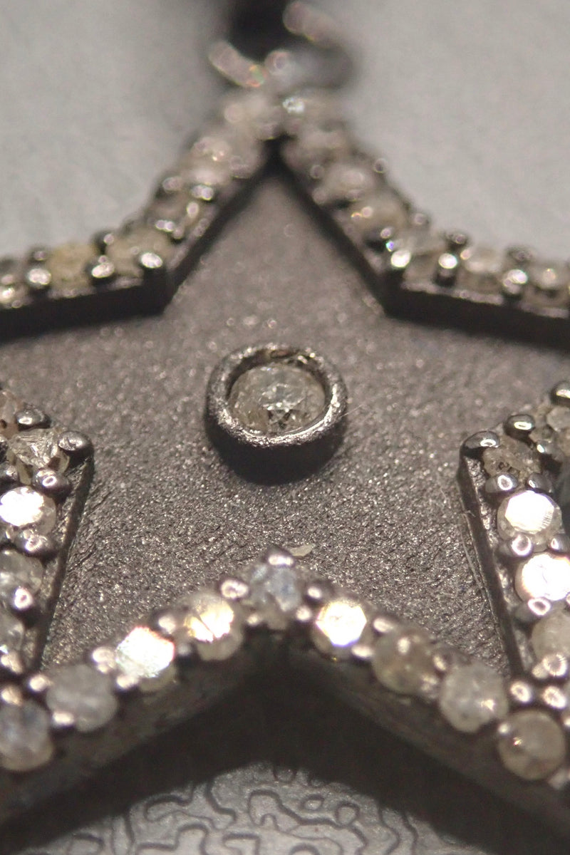DIAMOND STAR DISC NECKLACE