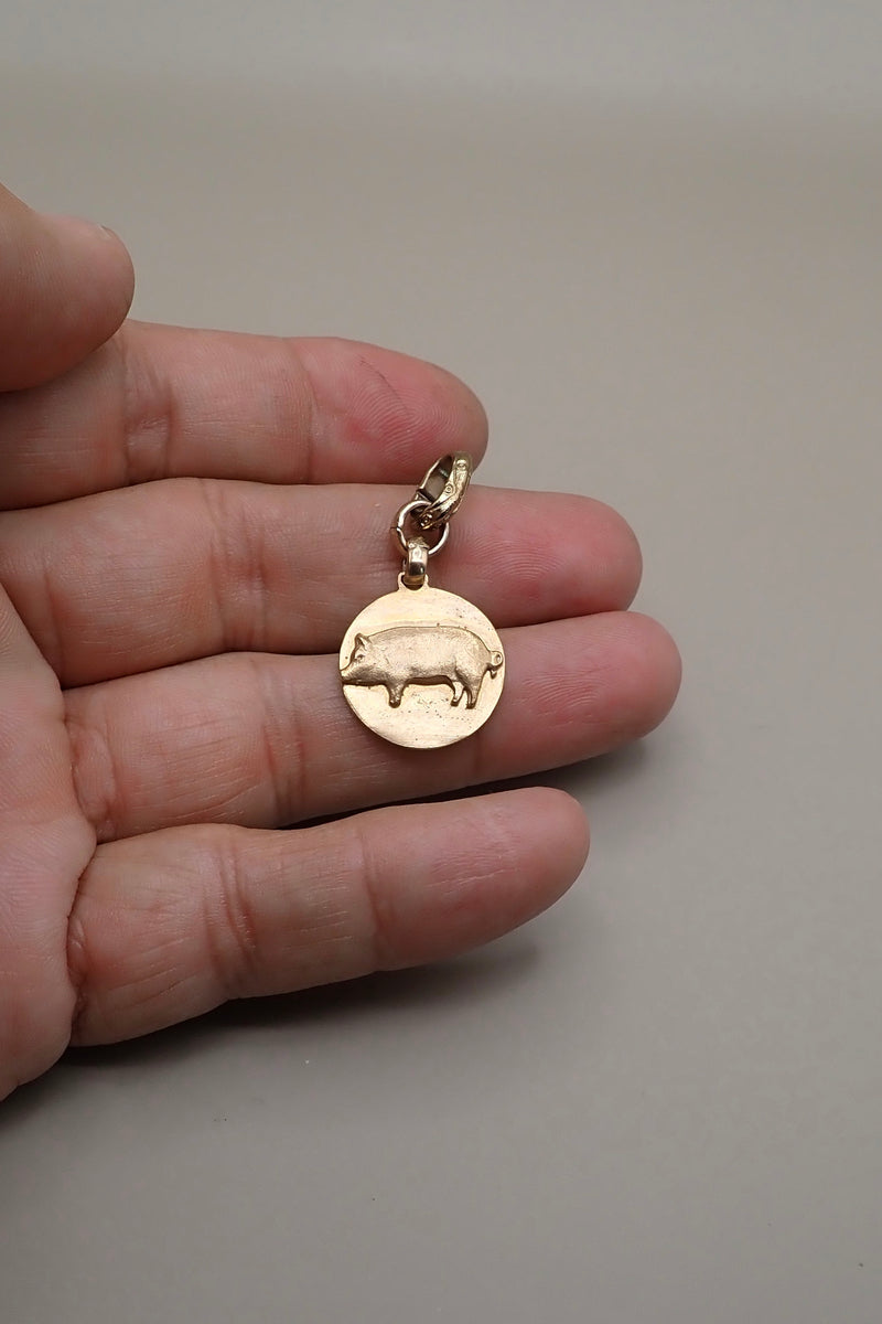 PIGGIE PENDANT