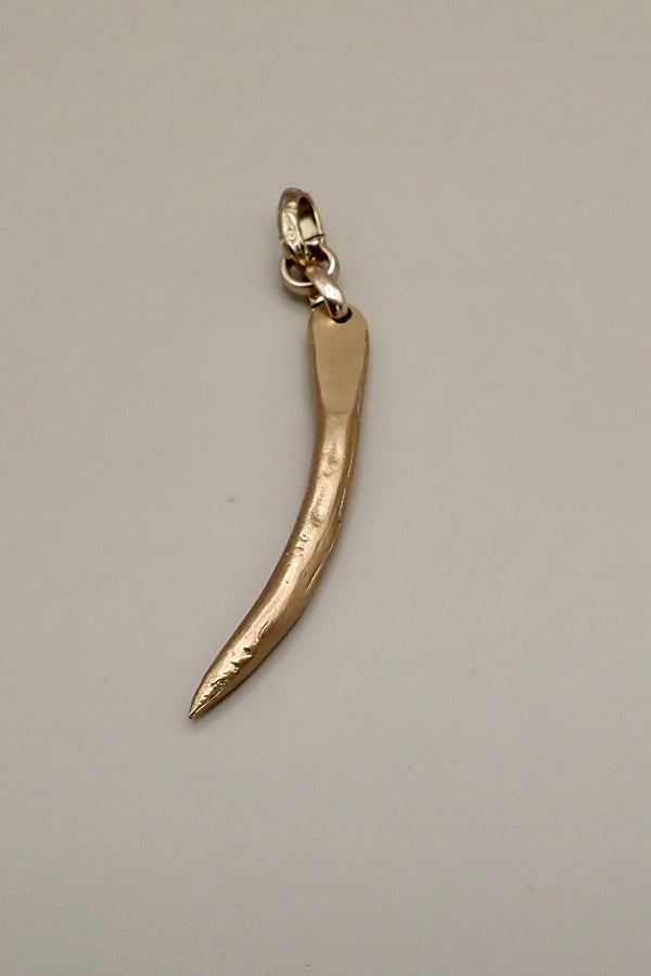 LONG HORN PENDANT