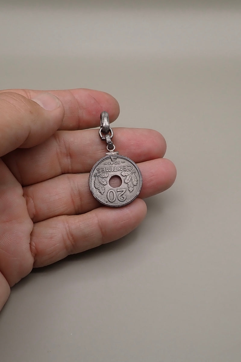 HOLE COIN PENDANT