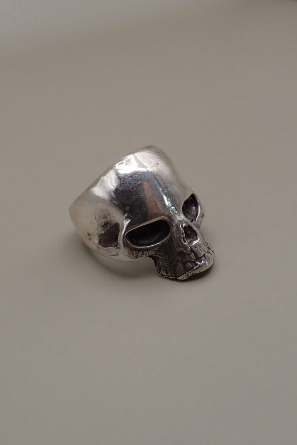 SKULL RING II