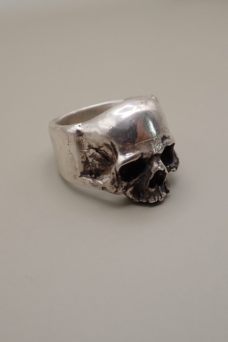 HEAVY SKULL RING