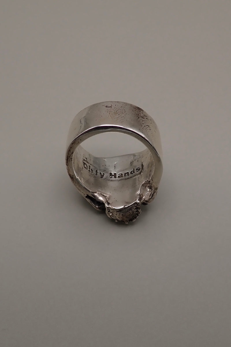 HEAVY SKULL RING