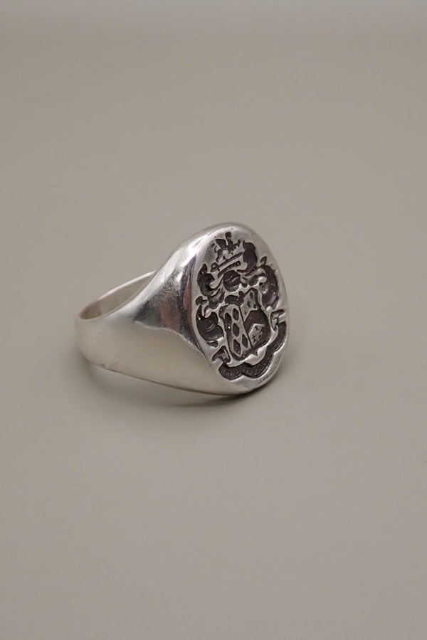 SILVER CREST ARM RING