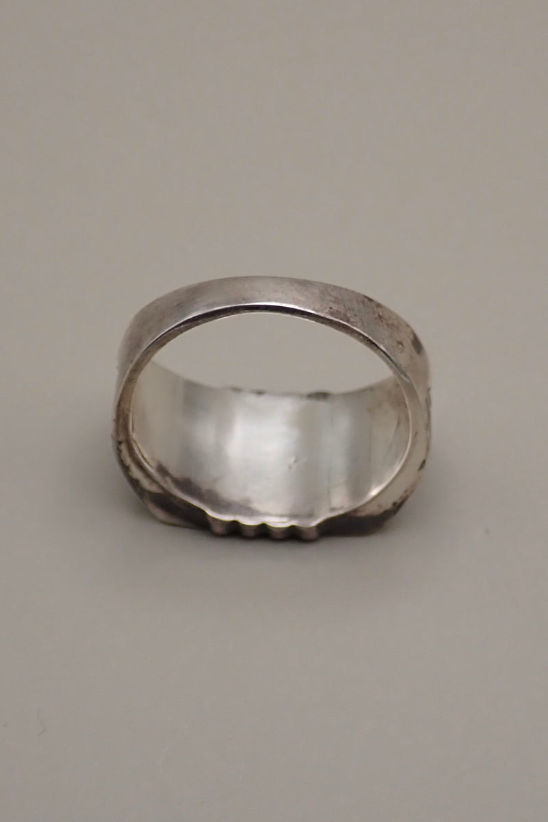 PINKY RING